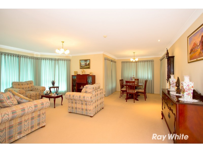 18 Hall Avenue, Bongaree QLD 4507