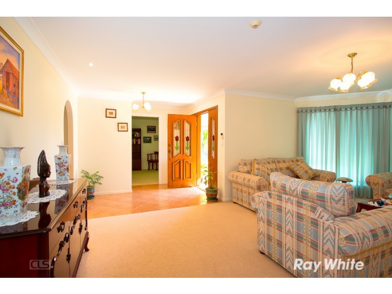 18 Hall Avenue, Bongaree QLD 4507