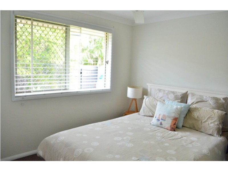 53 Carpenter Way, Sandstone Point QLD 4511