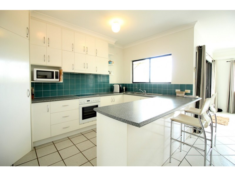 10/27 South Esplanade, Bongaree QLD 4507