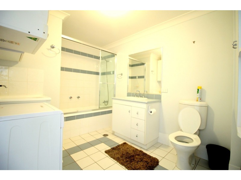 10/27 South Esplanade, Bongaree QLD 4507