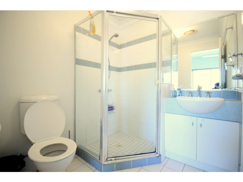 10/27 South Esplanade, Bongaree QLD 4507