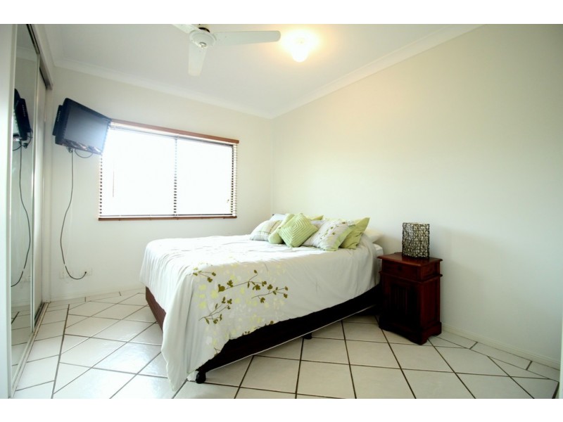 10/27 South Esplanade, Bongaree QLD 4507