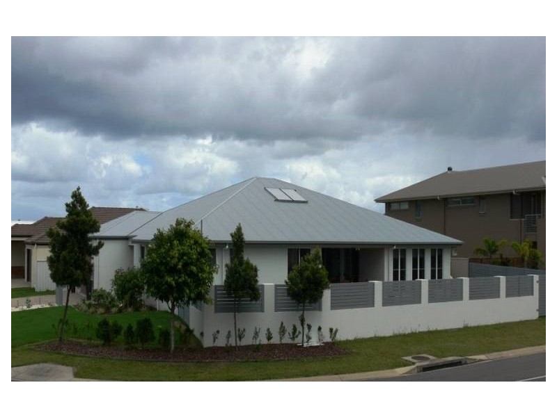 5 Blueberry Street, Banksia Beach QLD 4507