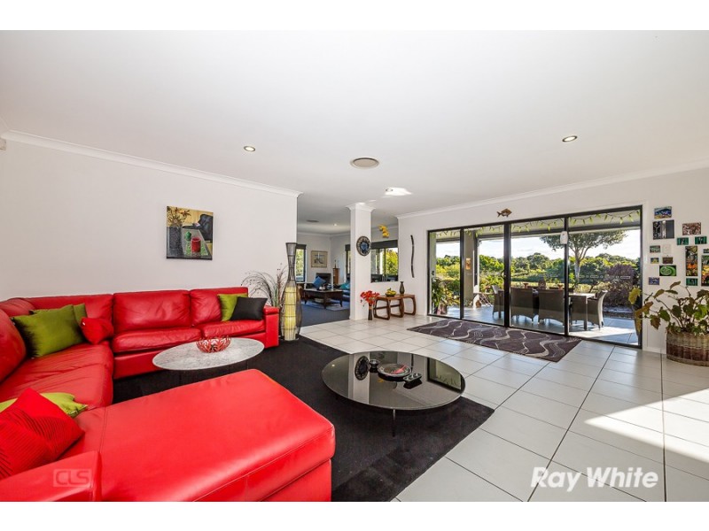 33 Dunebean Drive, Banksia Beach QLD 4507
