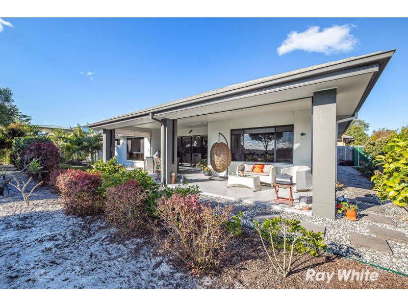 33 Dunebean Drive, Banksia Beach QLD 4507