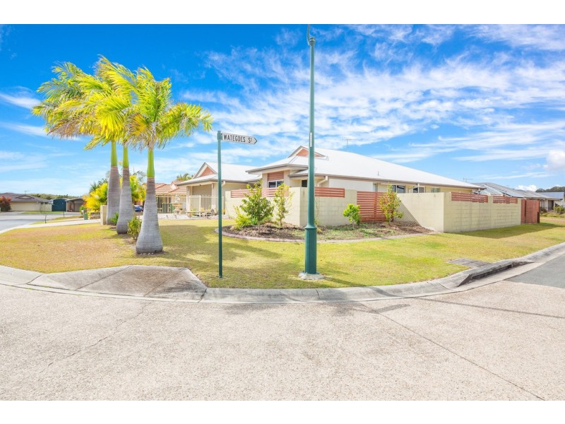 5 Reeders Street, Sandstone Point QLD 4511
