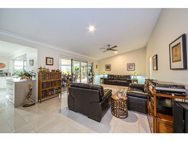 74 Avon Avenue, Banksia Beach QLD 4507