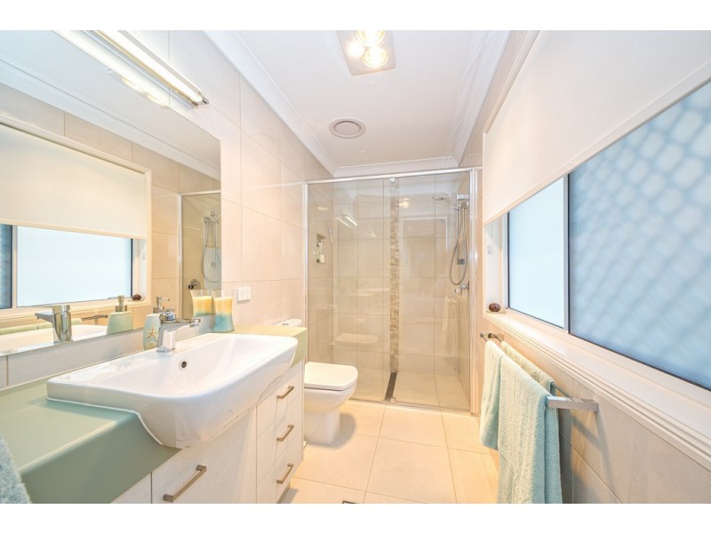 74 Avon Avenue, Banksia Beach QLD 4507