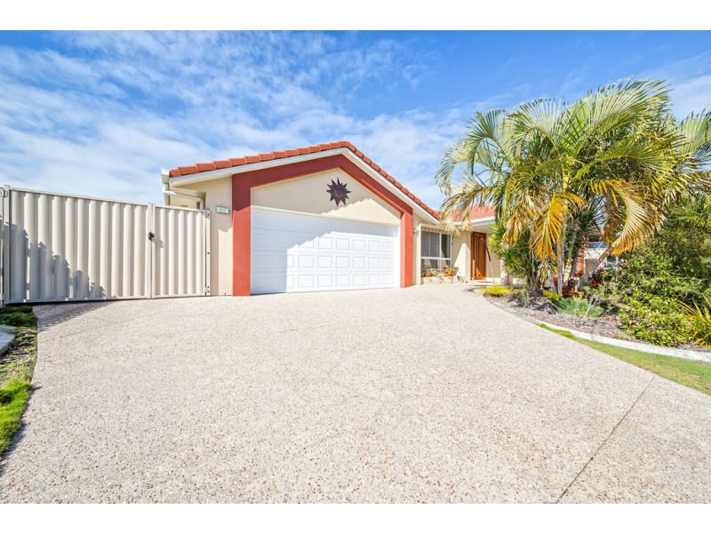 74 Avon Avenue, Banksia Beach QLD 4507