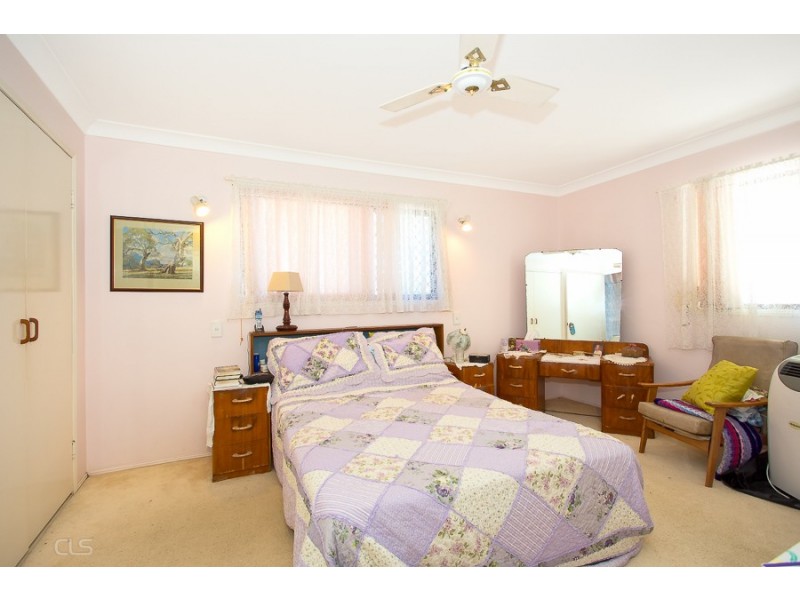 4 Longland Court, Woorim QLD 4507