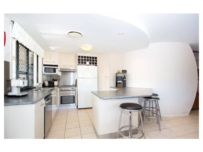 99 Cosmos Avenue, Banksia Beach QLD 4507