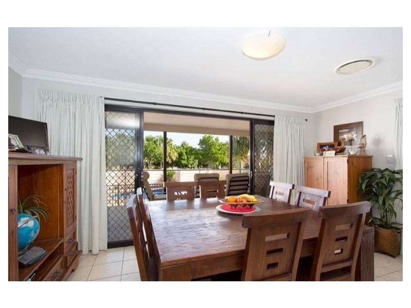 99 Cosmos Avenue, Banksia Beach QLD 4507