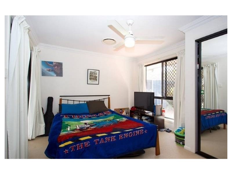 99 Cosmos Avenue, Banksia Beach QLD 4507