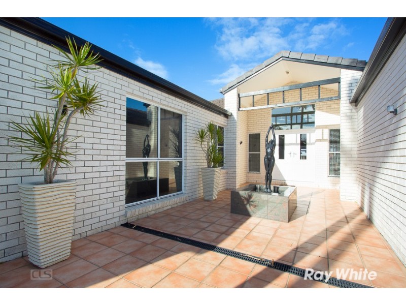 29 Headsail Drive, Banksia Beach QLD 4507