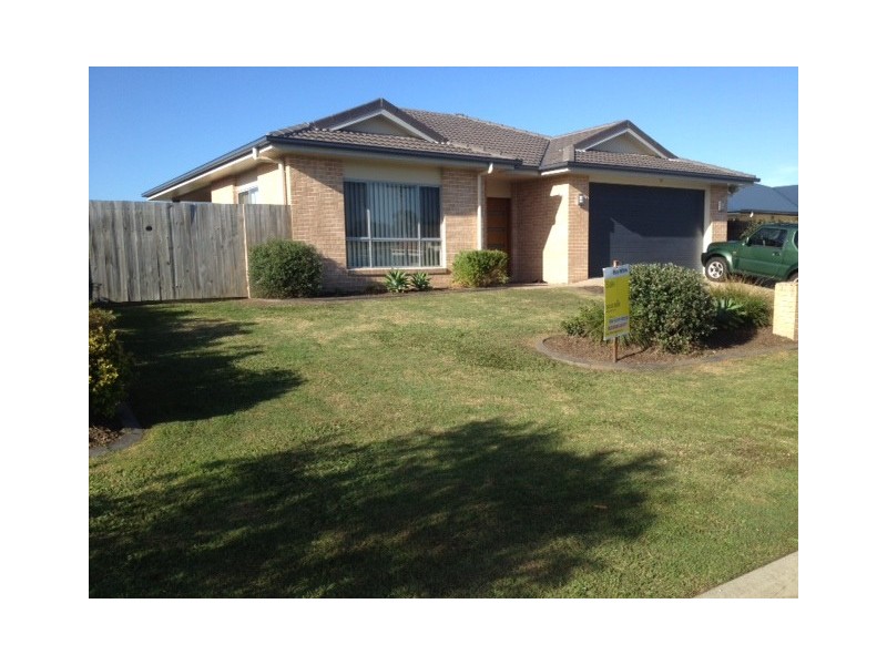 76 Kangaroo Avenue, Bongaree QLD 4507