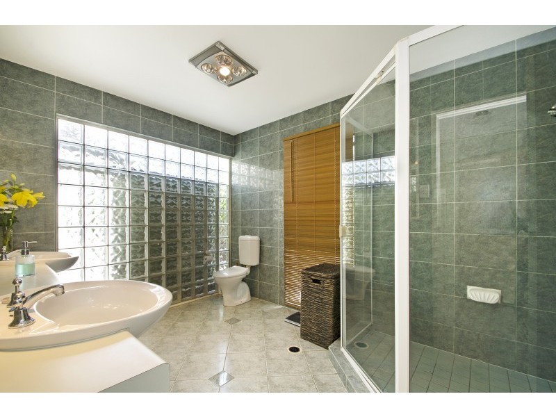 86 Endeavour Drive, Banksia Beach QLD 4507