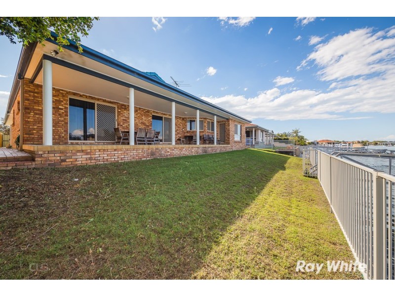 98 Endeavour Drive, Banksia Beach QLD 4507