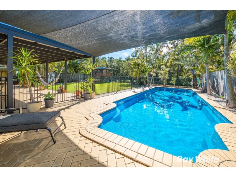 175 Endeavour Drive, Banksia Beach QLD 4507