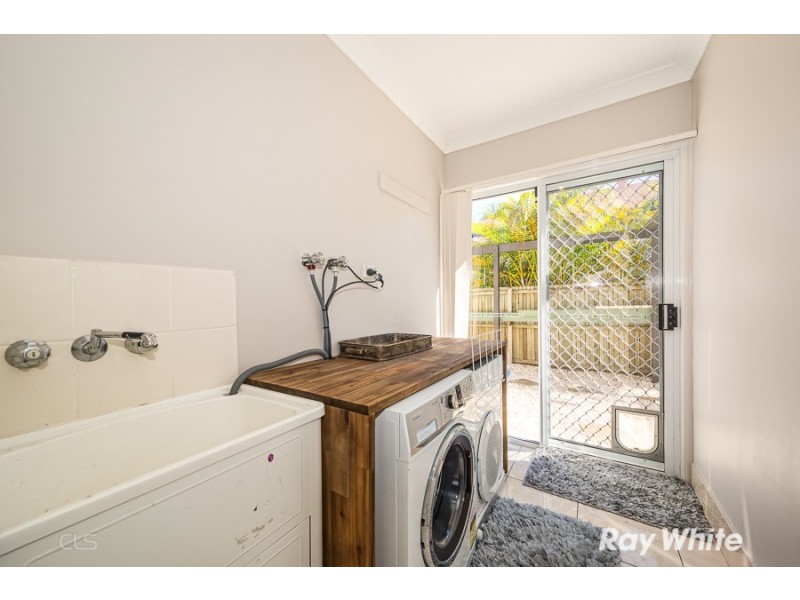 175 Endeavour Drive, Banksia Beach QLD 4507