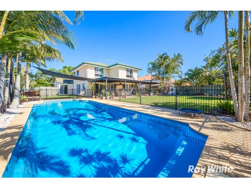 175 Endeavour Drive, Banksia Beach QLD 4507