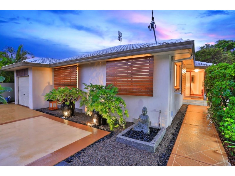 8 Hinkler Parade, Maroochydore QLD 4558