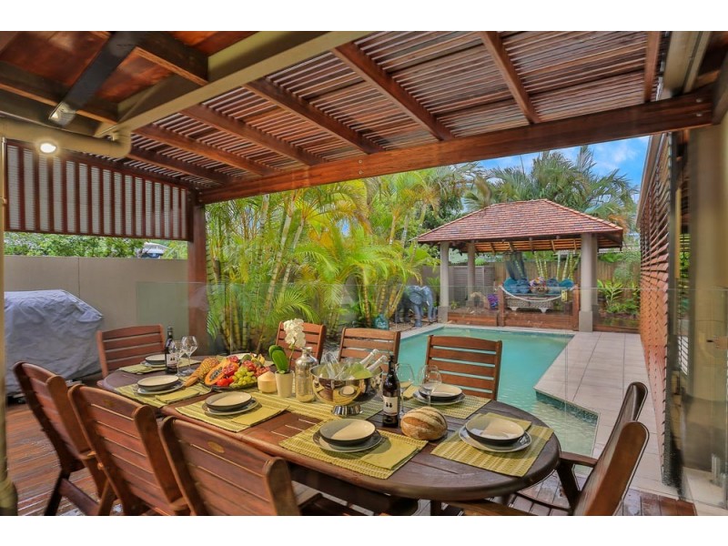 8 Hinkler Parade, Maroochydore QLD 4558