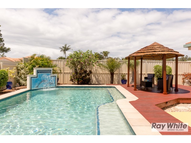 2 Headsail Drive, Banksia Beach QLD 4507