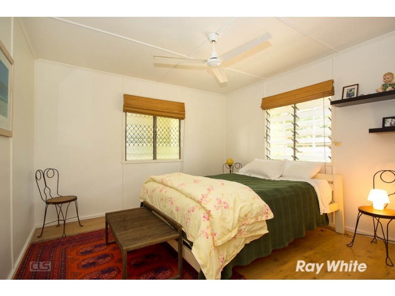 5 Winnett Street, Woorim QLD 4507