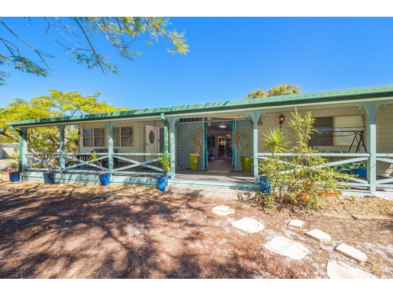 18 Ford Street, Bongaree QLD 4507