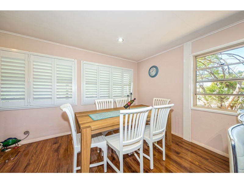 18 Ford Street, Bongaree QLD 4507