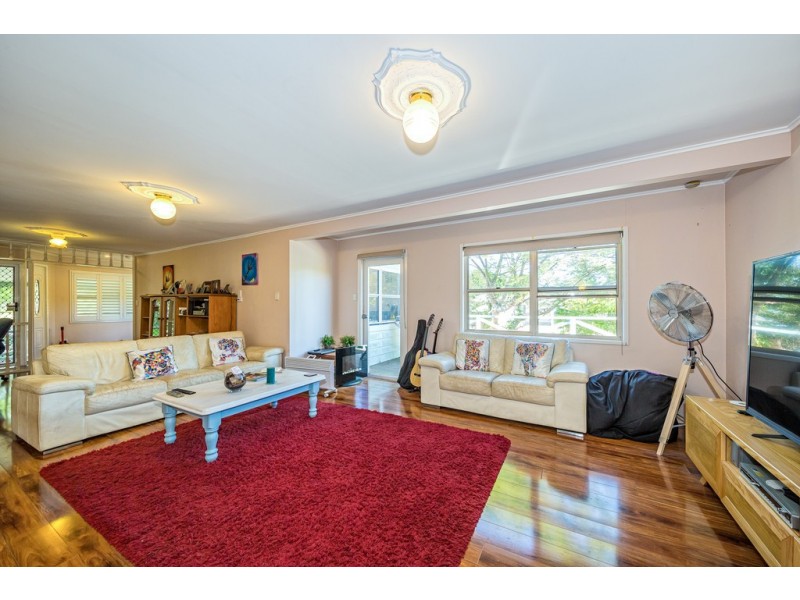 18 Ford Street, Bongaree QLD 4507
