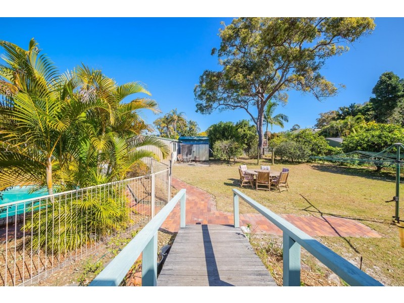 18 Ford Street, Bongaree QLD 4507