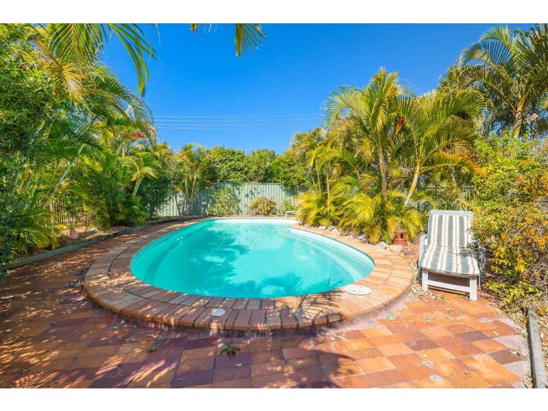 18 Ford Street, Bongaree QLD 4507