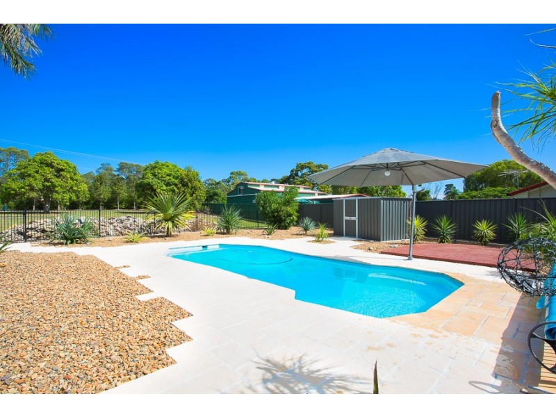 56 Relesah Dr, Ningi QLD 4511