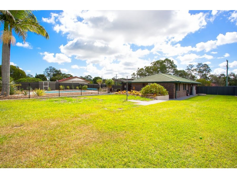56 Relesah Dr, Ningi QLD 4511