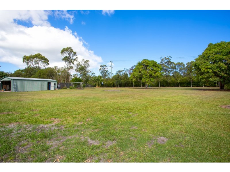 56 Relesah Dr, Ningi QLD 4511