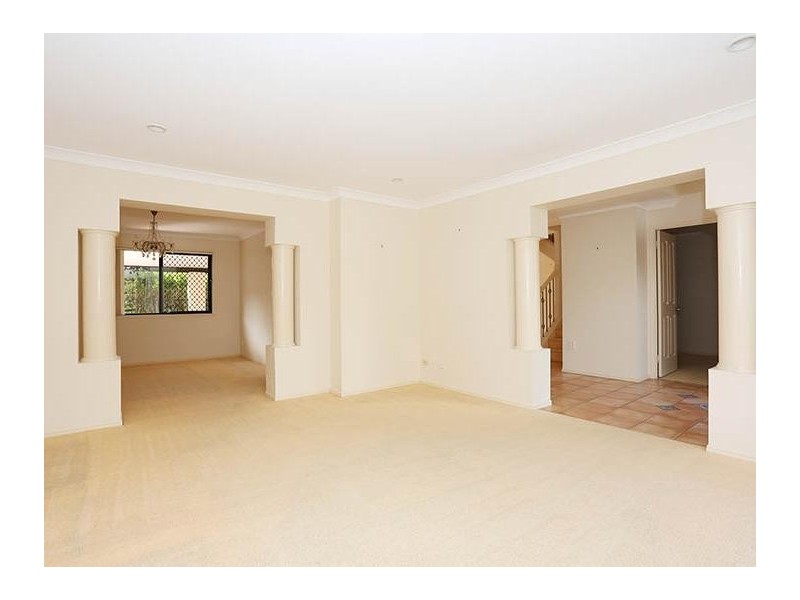 32 Voyagers Drive, Banksia Beach QLD 4507