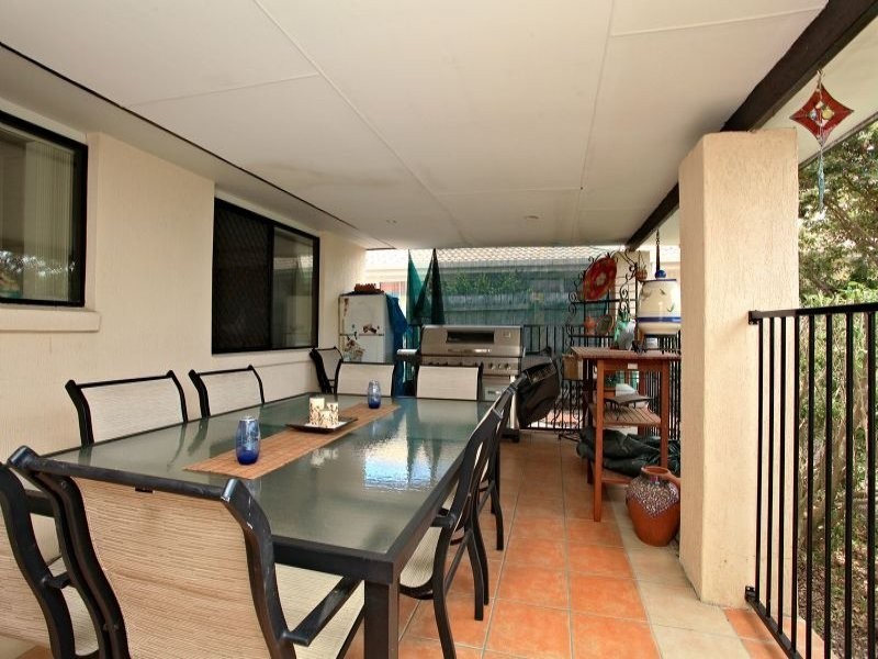 32 Voyagers Drive, Banksia Beach QLD 4507