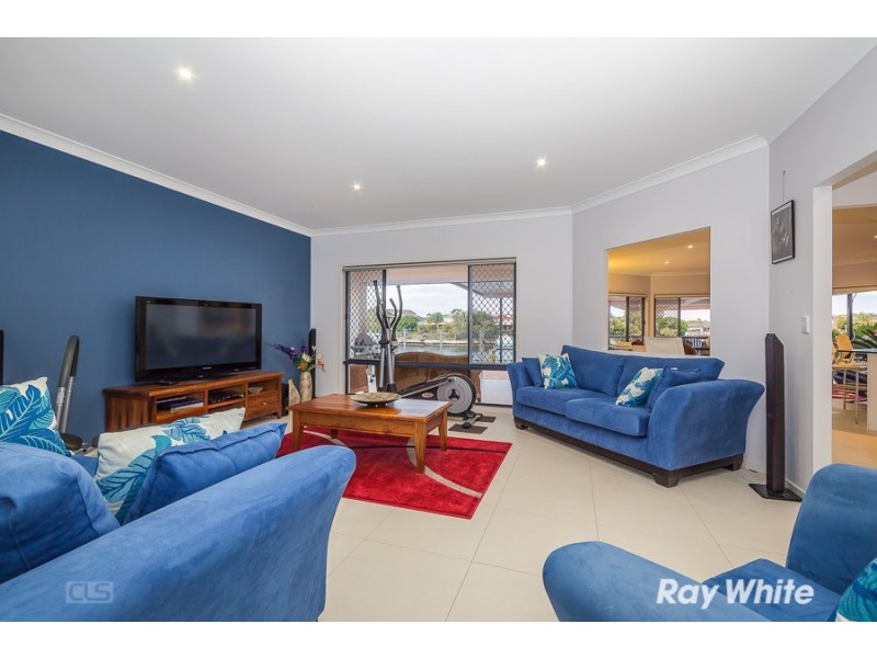 15 Voyagers Drive, Banksia Beach QLD 4507