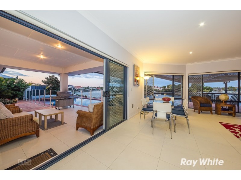 15 Voyagers Drive, Banksia Beach QLD 4507