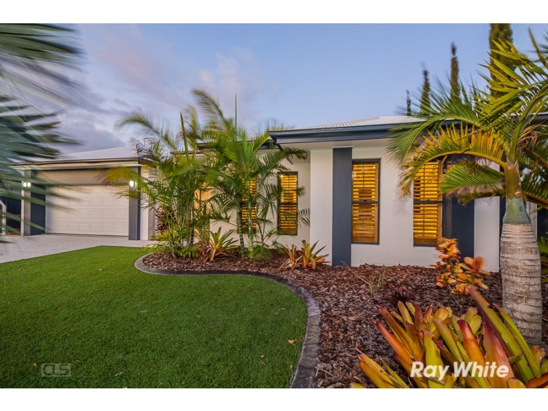 15 Voyagers Drive, Banksia Beach QLD 4507