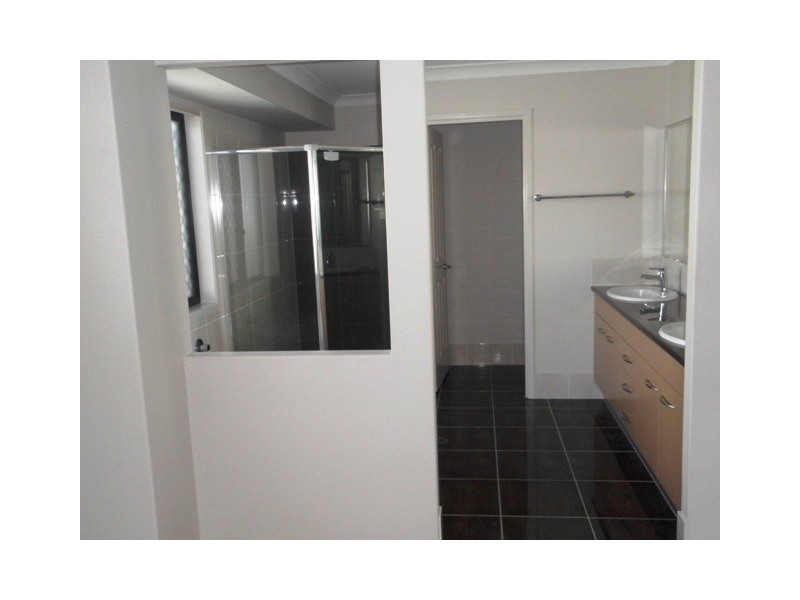 3 Blueberry Street, Banksia Beach QLD 4507