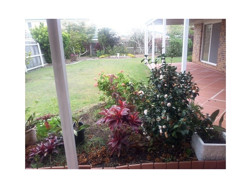 73 Avon Avenue, Banksia Beach QLD 4507