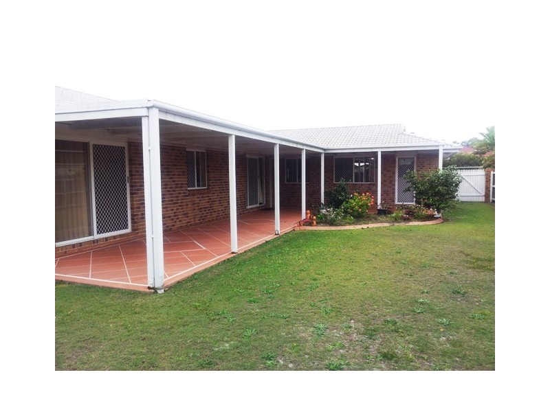 73 Avon Avenue, Banksia Beach QLD 4507