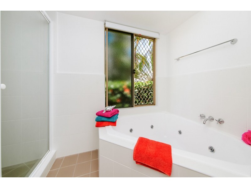 38 Voyagers Drive, Banksia Beach QLD 4507
