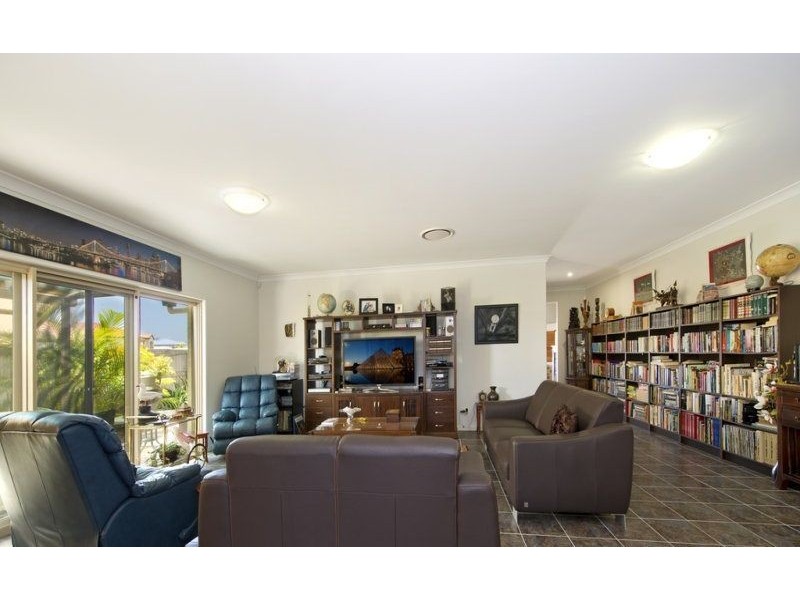 93 Voyagers Drive, Banksia Beach QLD 4507