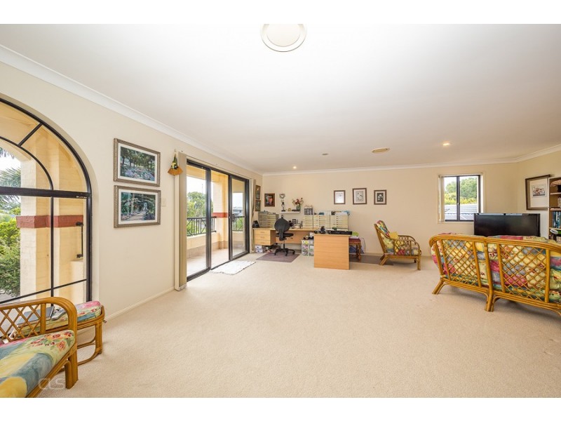 130 Voyagers Drive, Banksia Beach QLD 4507