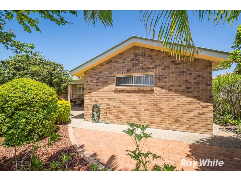 9 Magdalena Court, Banksia Beach QLD 4507