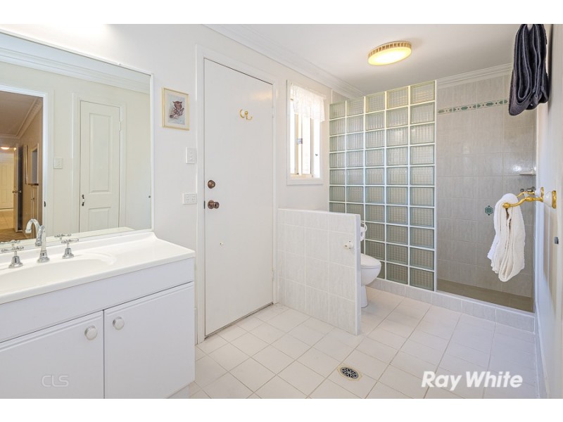9 Magdalena Court, Banksia Beach QLD 4507